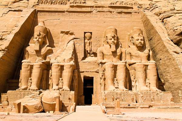 Templo Ramsés II, viajes a Egipto baratos.